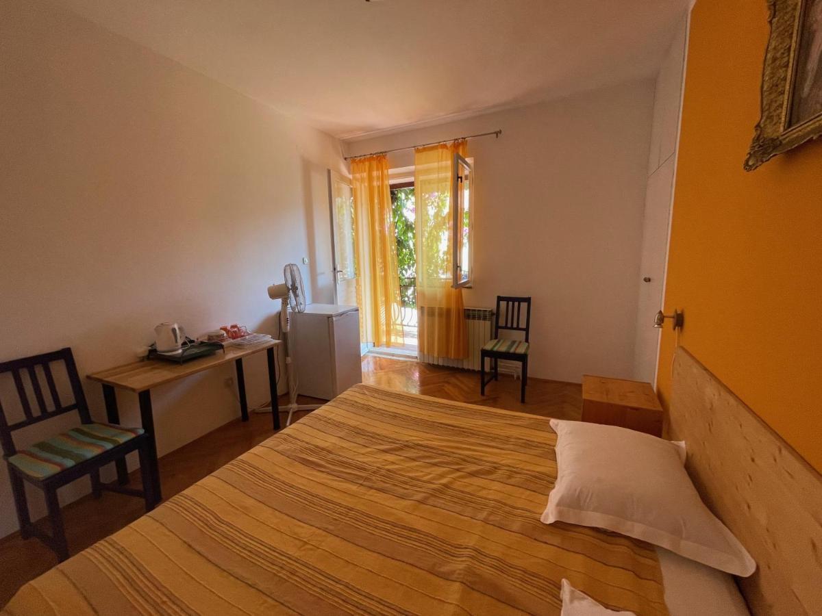 Hvar Guesthouse - Double Bedroom With Private Bathroom Jelsa  Exteriér fotografie