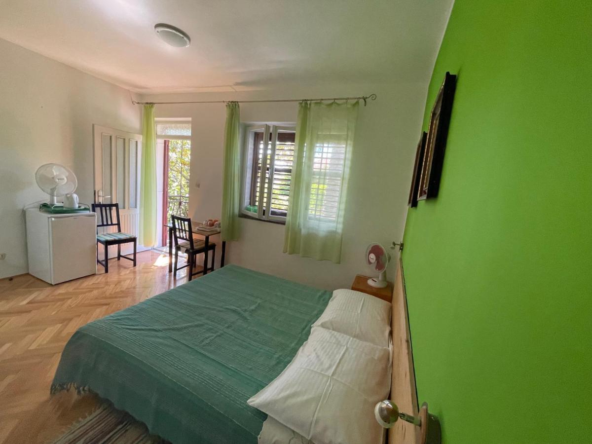 Hvar Guesthouse - Double Bedroom With Private Bathroom Jelsa  Exteriér fotografie