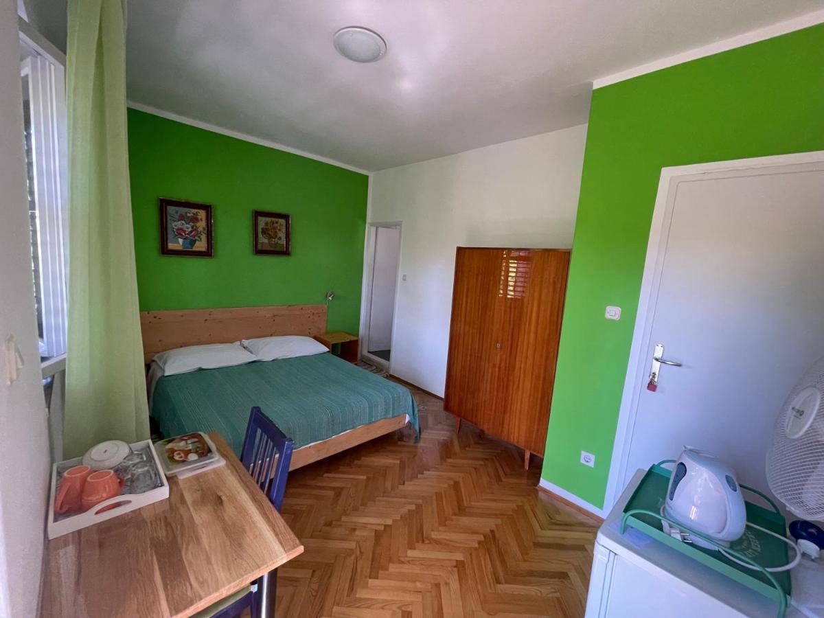 Hvar Guesthouse - Double Bedroom With Private Bathroom Jelsa  Exteriér fotografie
